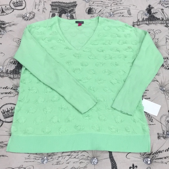 🔥HP🔥 Vince Camuto Floating Fringe Dot V-Neck Sweater - Picture 4 of 9